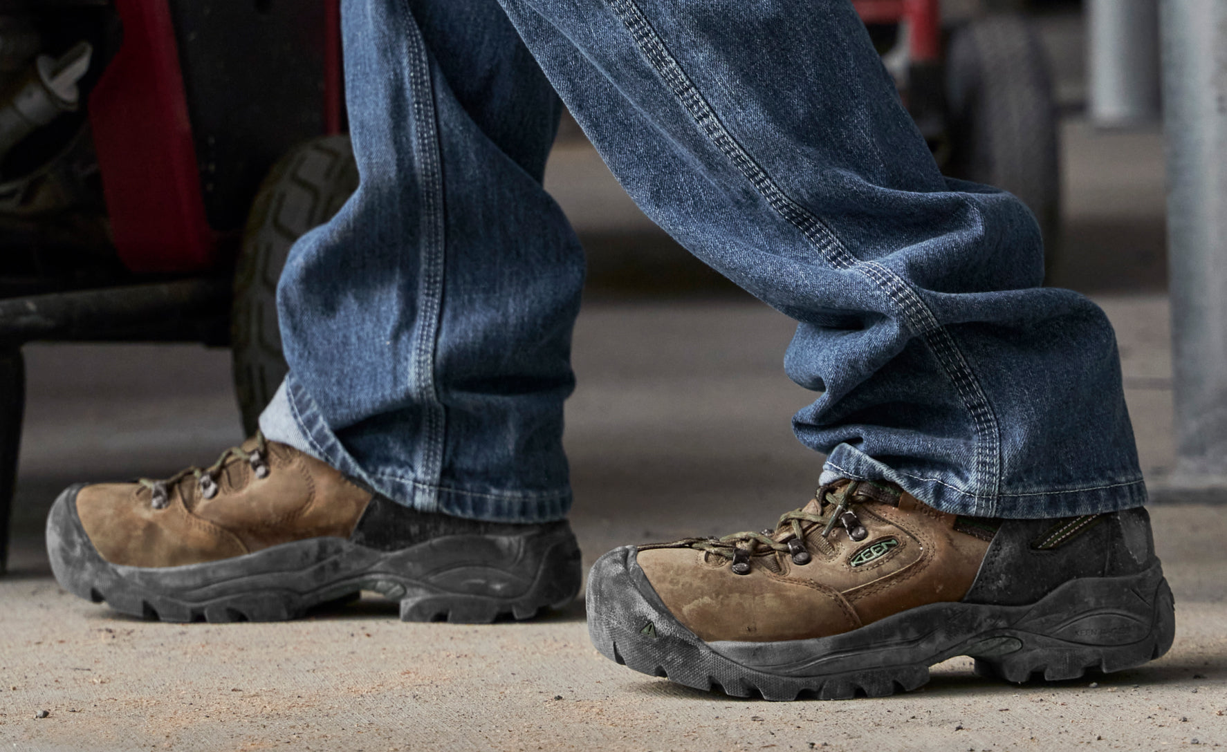 Men's Pittsburgh Energy 6 Waterproof Boot (Carbon Toe) | Cascade Brown/Greener Pastures - Image 6
